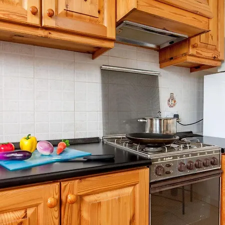 Pool And Sea Merill - Happy Apartment